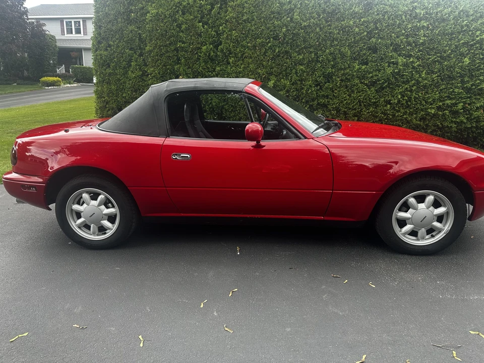 1990 Mazda NA MX-5 Miata - Image 11 of 31