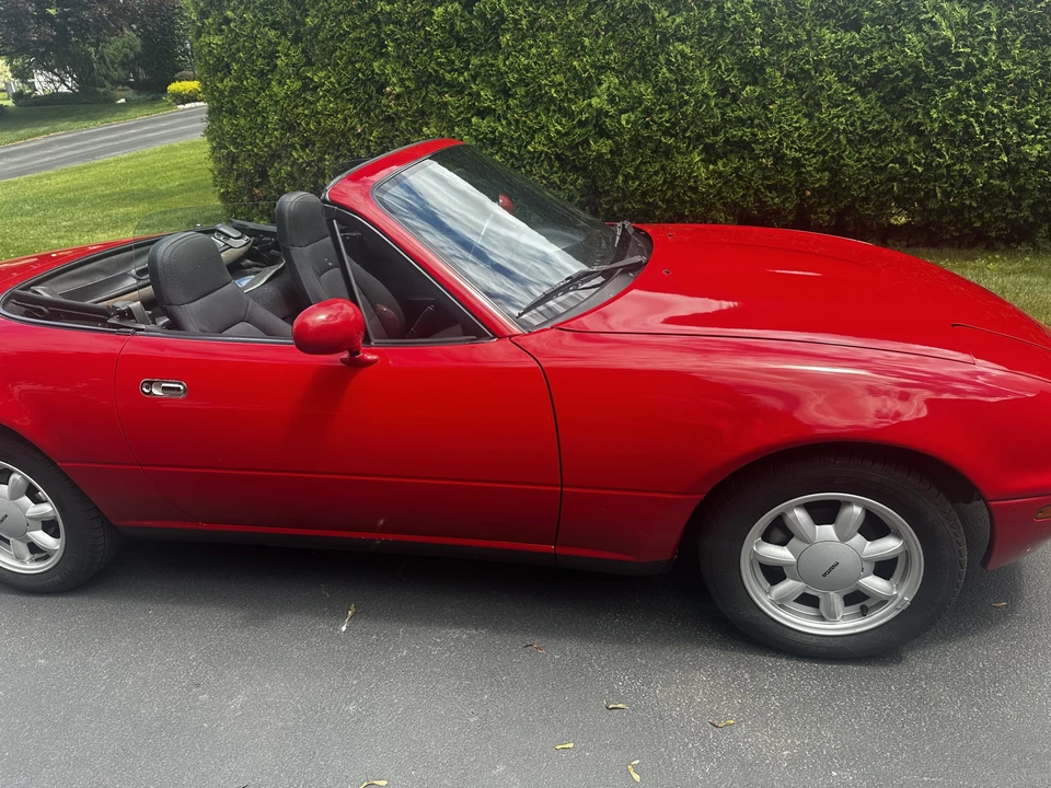 1990 Mazda NA MX-5 Miata - Image 23 of 31