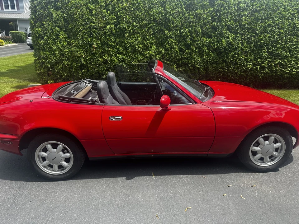 1990 Mazda NA MX-5 Miata - Image 22 of 31