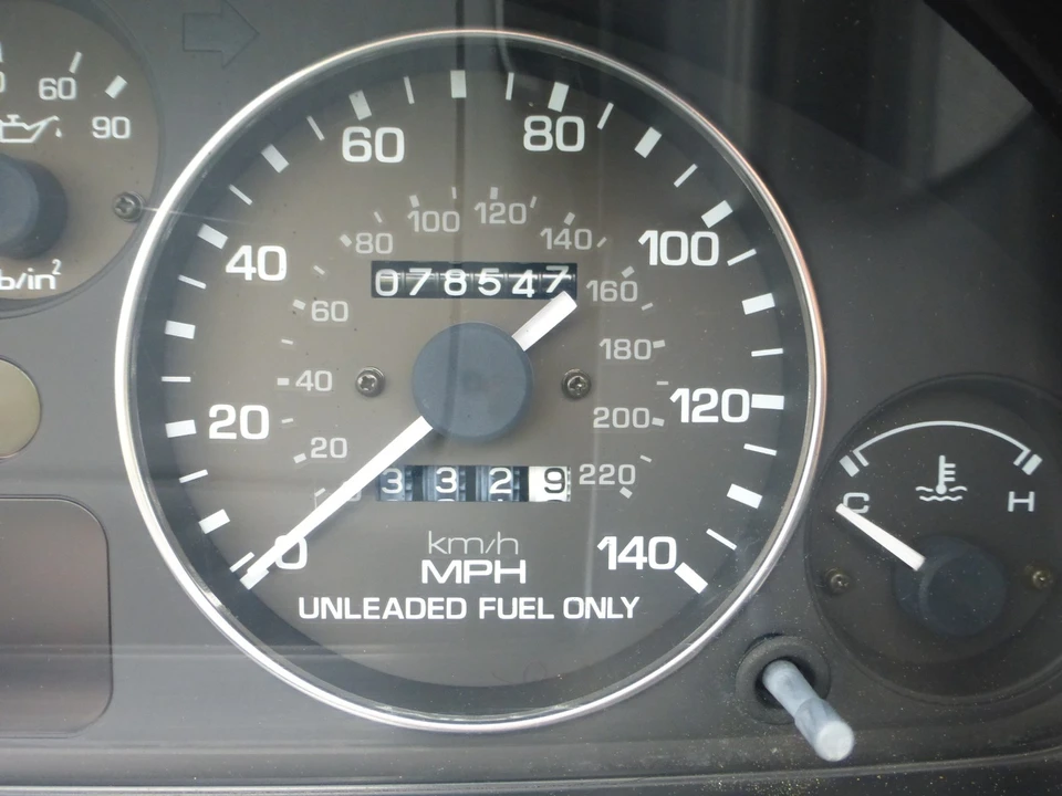 1990 Mazda NA MX-5 Miata - Image 22 of 31