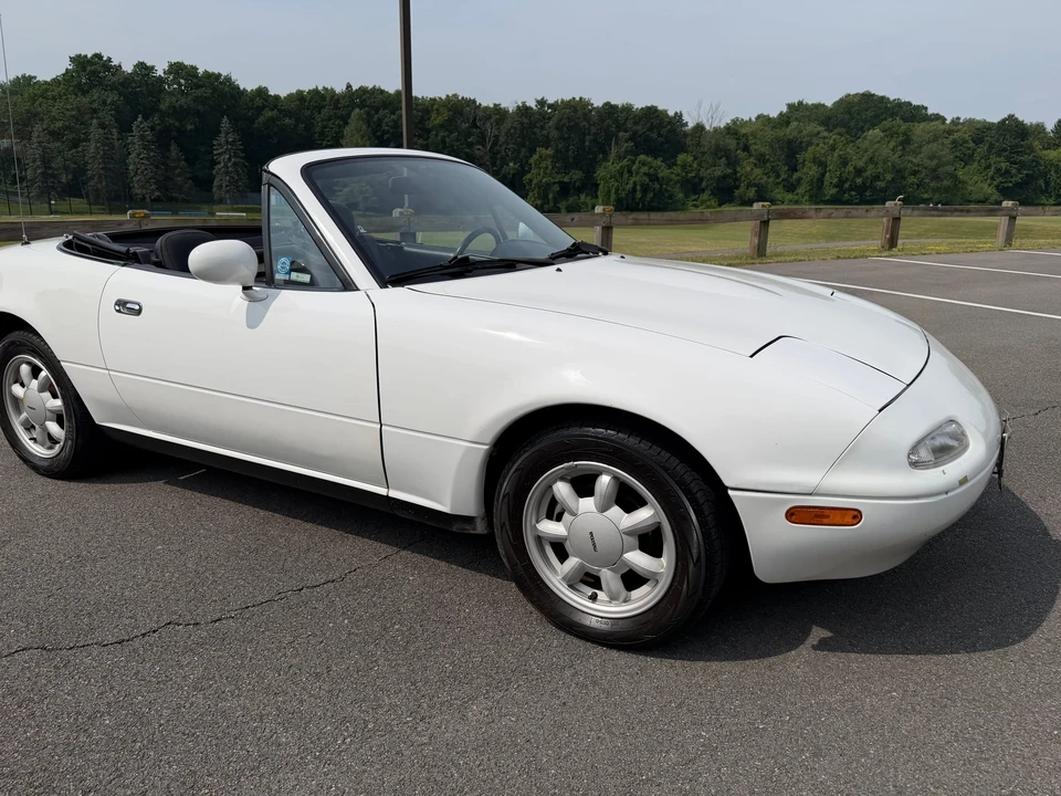 1990 Mazda NA MX-5 Miata - Image 27 of 31