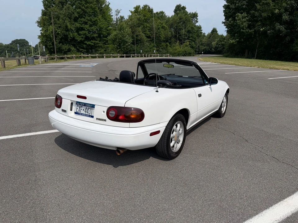 1990 Mazda NA MX-5 Miata - Image 20 of 31