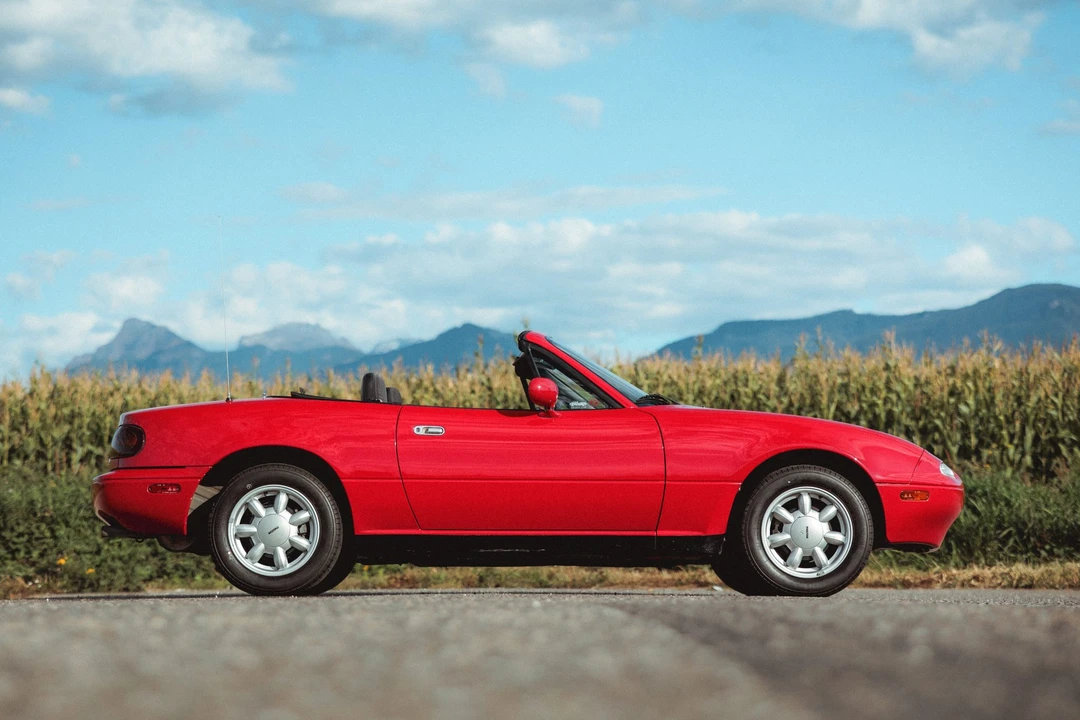 1990 Mazda NA MX-5 Miata - Image 18 of 31