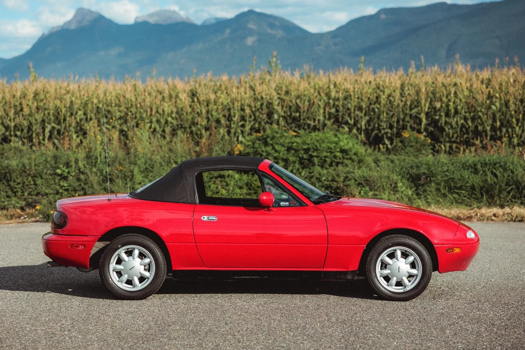 1990 Mazda NA MX-5 Miata - Image 21 of 31