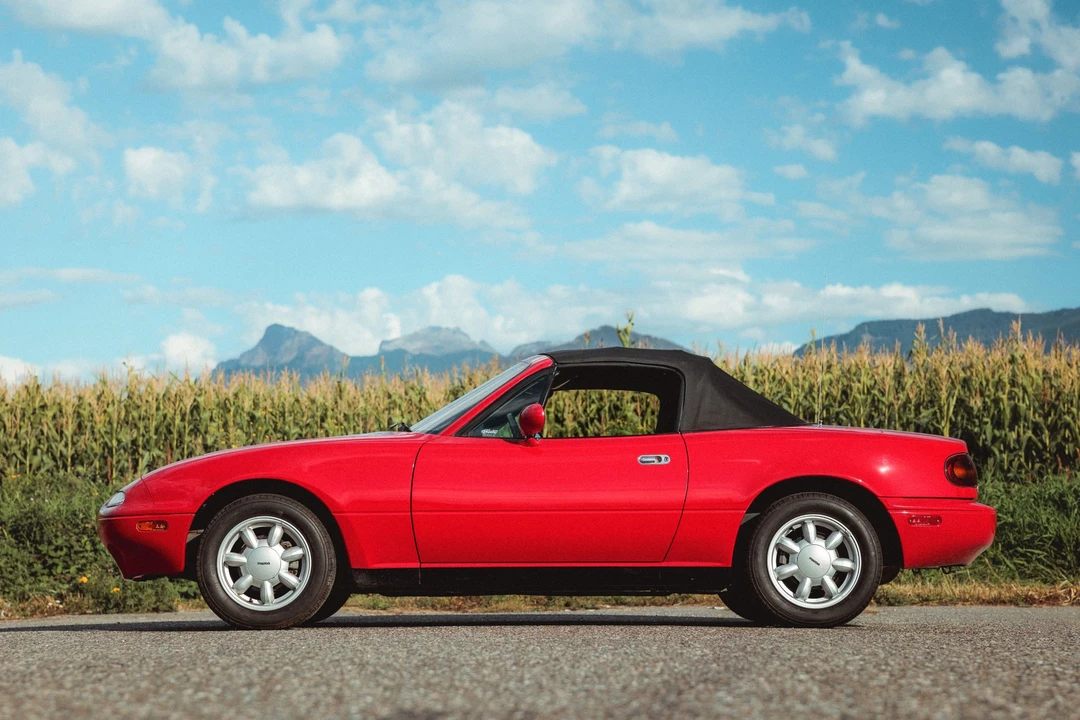 1990 Mazda NA MX-5 Miata - Image 10 of 31