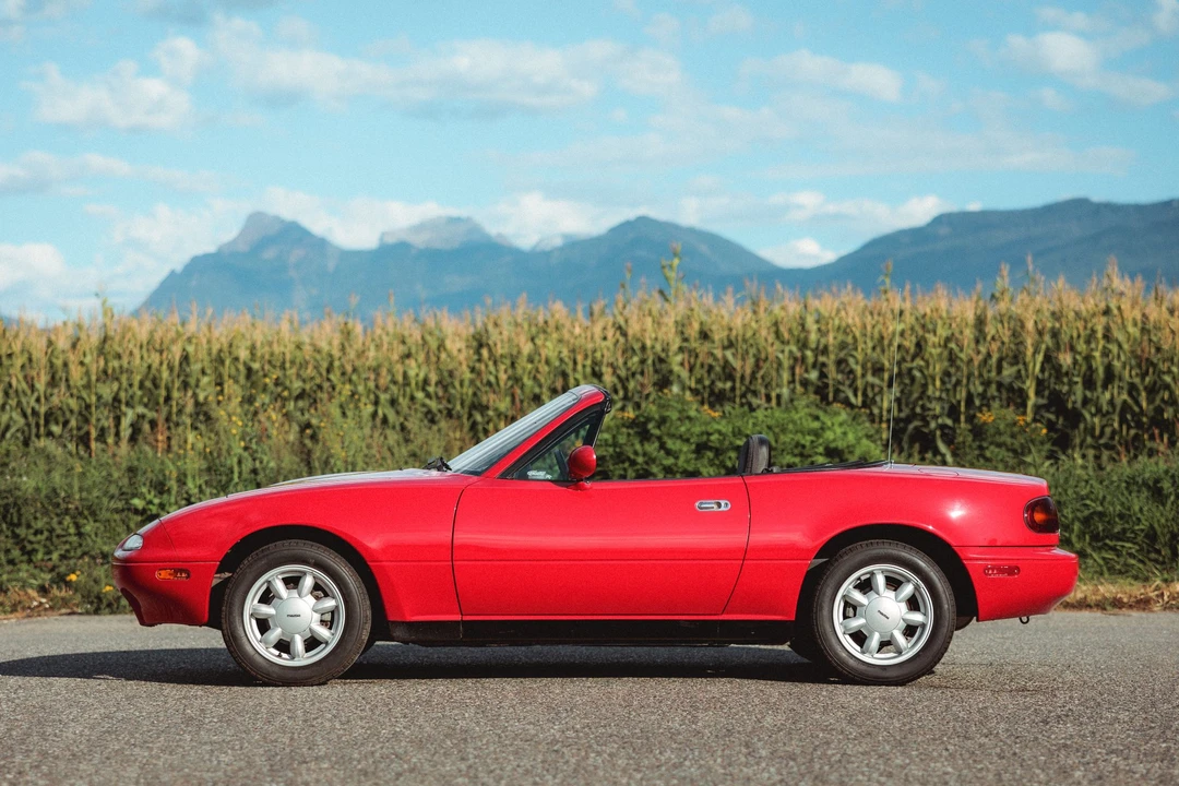 1990 Mazda NA MX-5 Miata - Image 8 of 31
