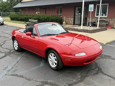 1990 Mazda MX-5 Miata 5-Speed Manual Convertible