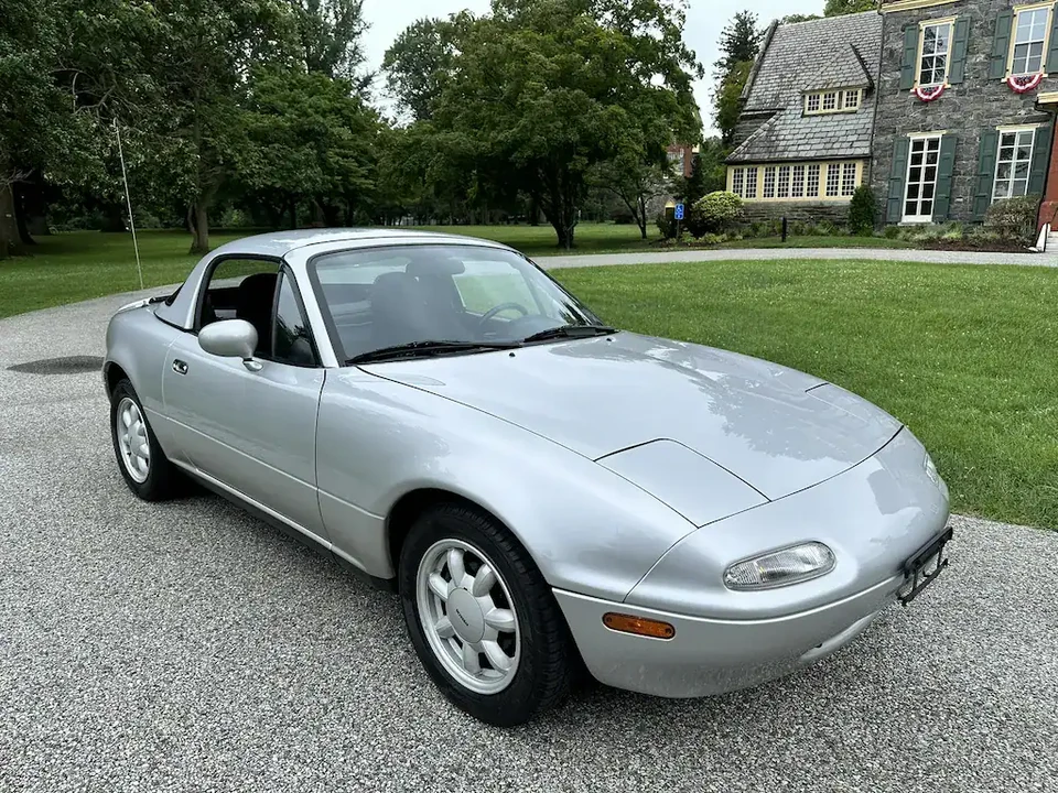 1990 Mazda NA MX-5 Miata - Image 2 of 21