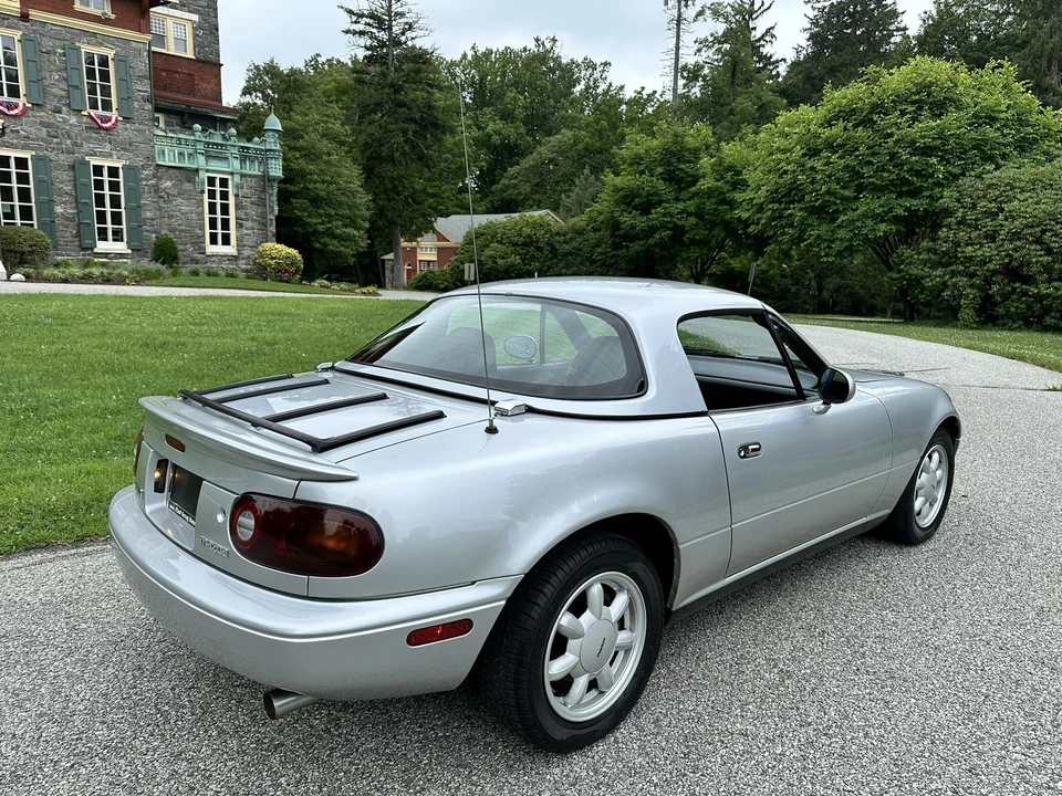 1990 Mazda NA MX-5 Miata - Image 10 of 31