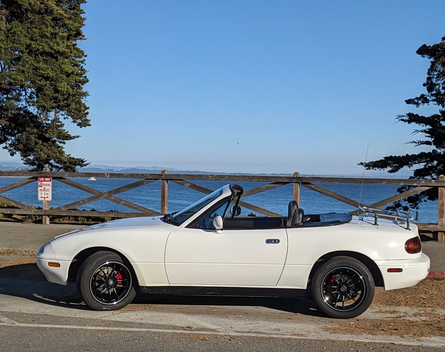 1990 Mazda NA MX-5 Miata - Image 4 of 31