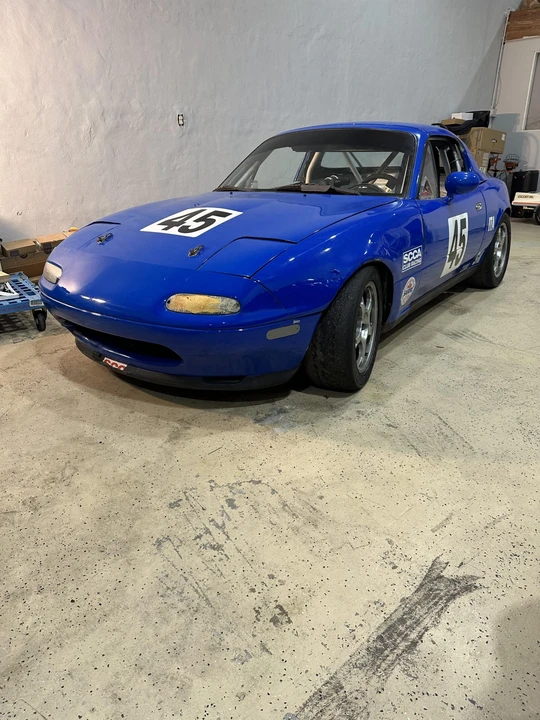 1990 Mazda NA MX-5 Miata - Image 2 of 31