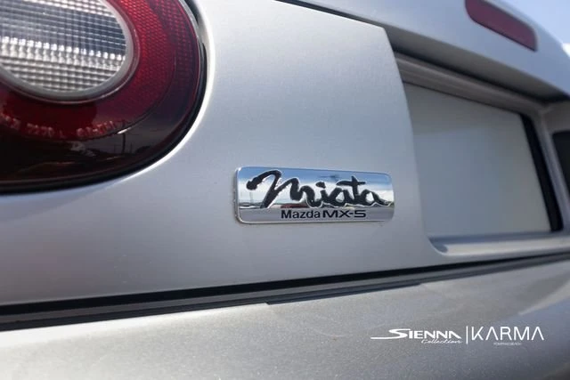 1990 Mazda NA MX-5 Miata - Image 13 of 20