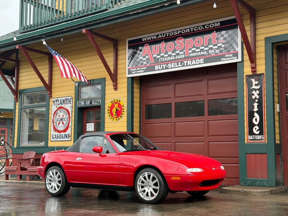 1990 Mazda NA MX-5 Miata - Image 3 of 31