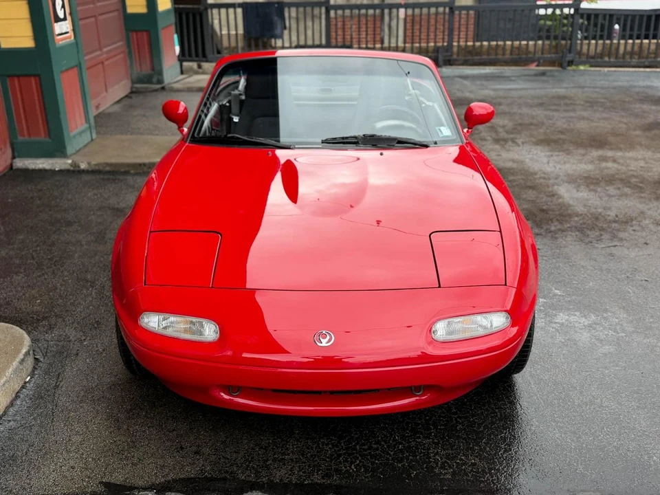 1990 Mazda NA MX-5 Miata - Image 21 of 31
