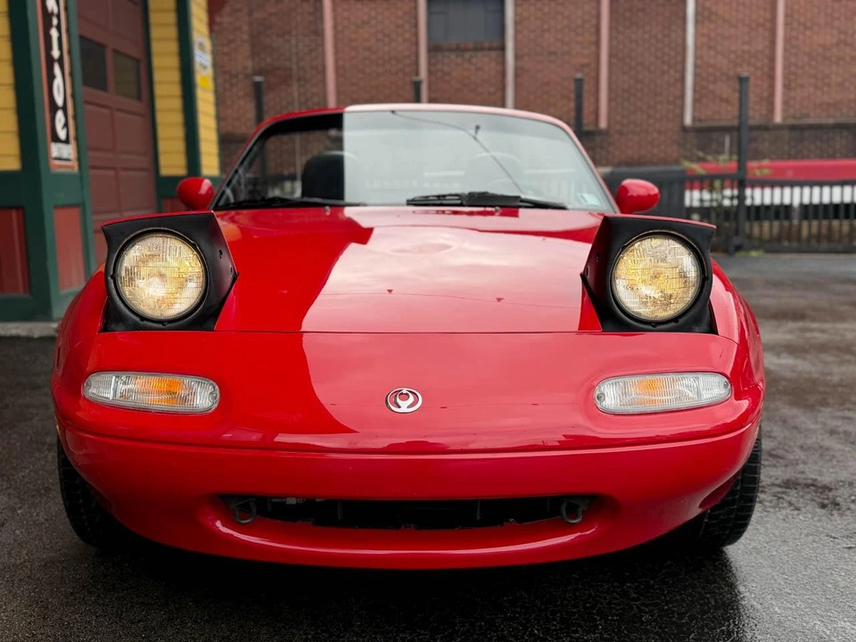 1990 Mazda NA MX-5 Miata - Image 22 of 31