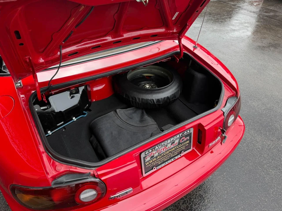 1990 Mazda NA MX-5 Miata - Image 12 of 31
