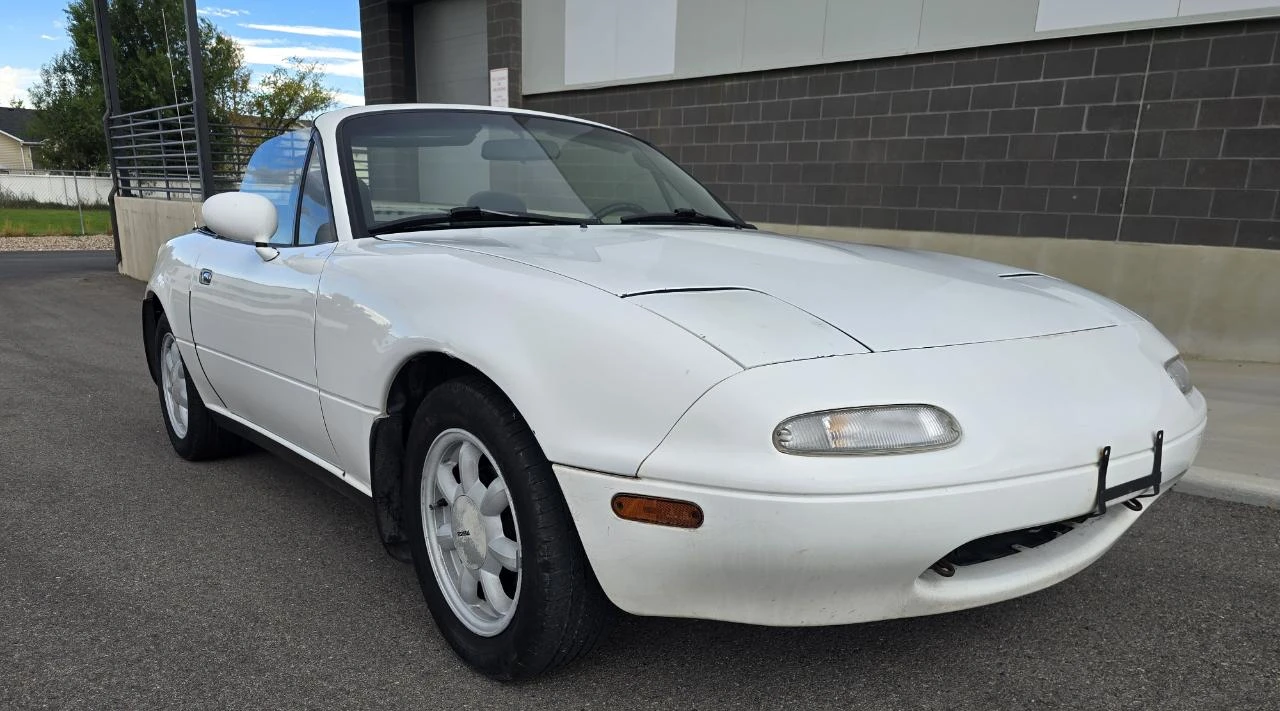 1990 Mazda NA MX-5 Miata - Image 2 of 20