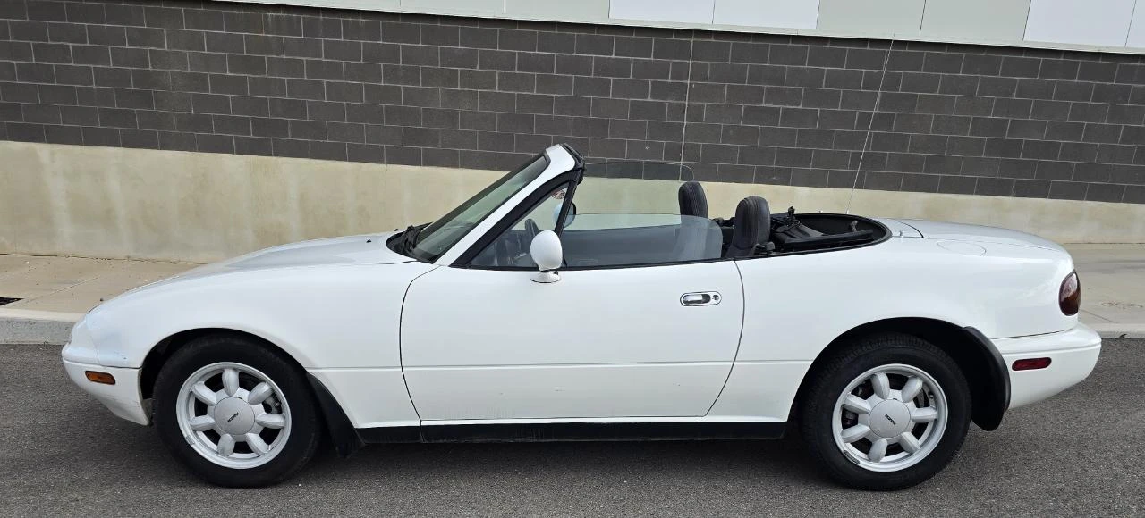 1990 Mazda NA MX-5 Miata - Image 3 of 20