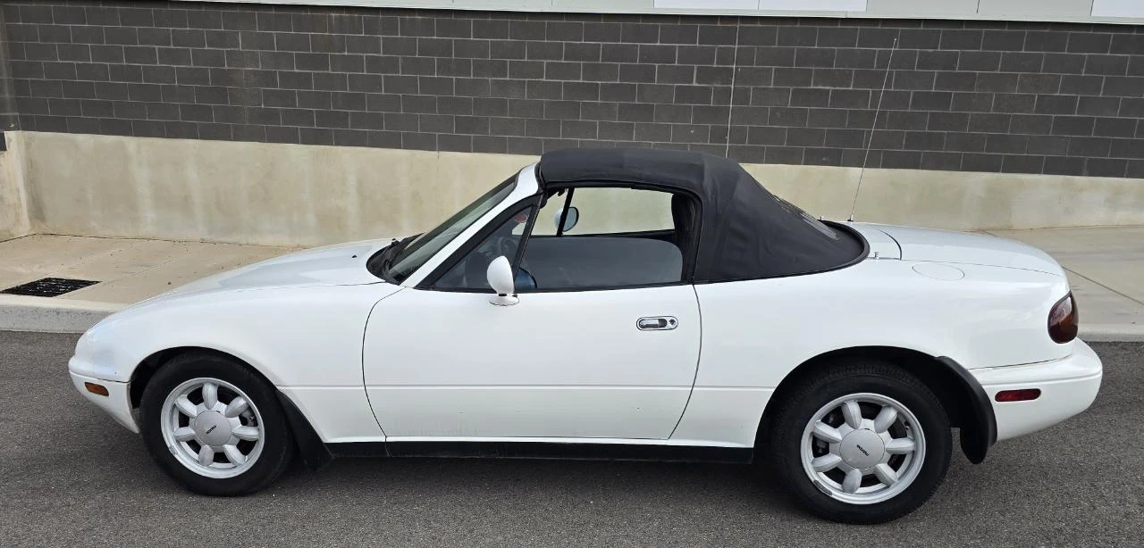 1990 Mazda NA MX-5 Miata - Image 4 of 20