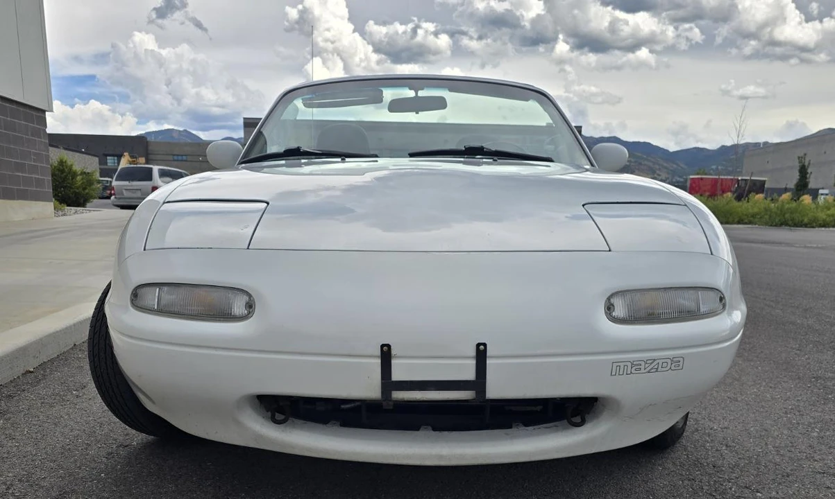 1990 Mazda NA MX-5 Miata - Image 9 of 20