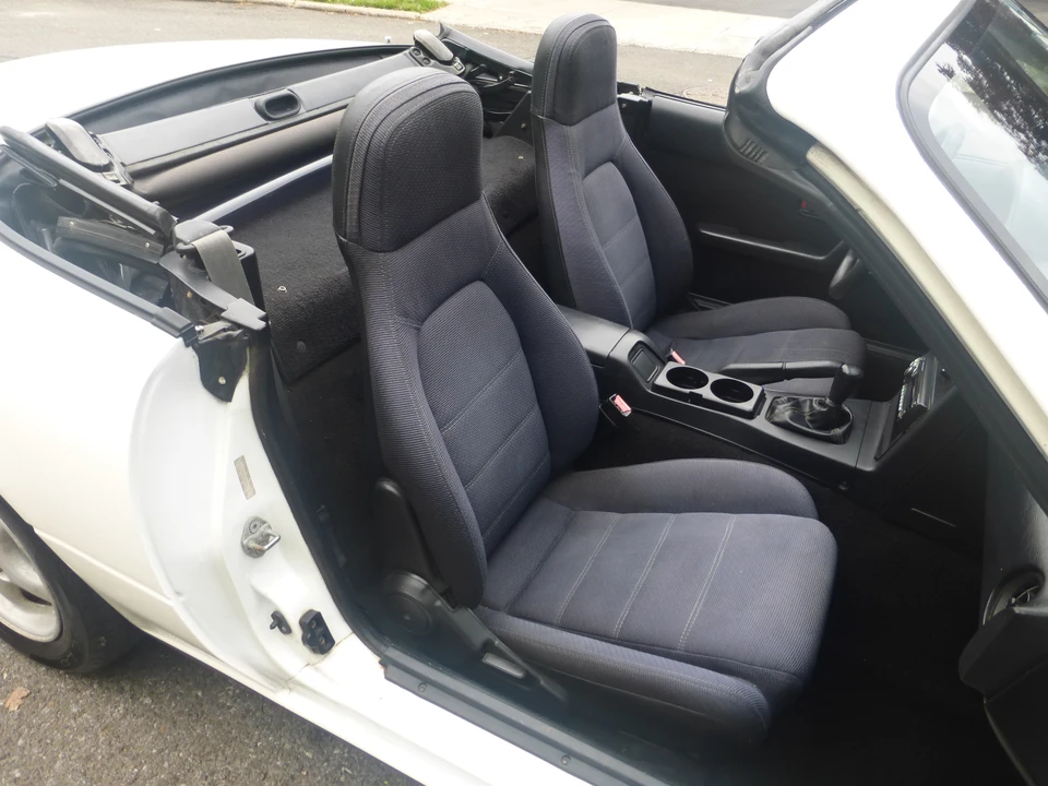 1990 Mazda NA MX-5 Miata - Image 22 of 31
