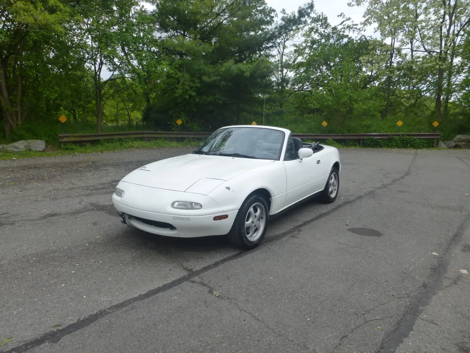 1990 Mazda NA MX-5 Miata - Image 3 of 31
