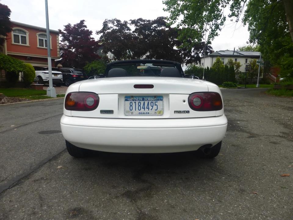 1990 Mazda NA MX-5 Miata - Image 7 of 31