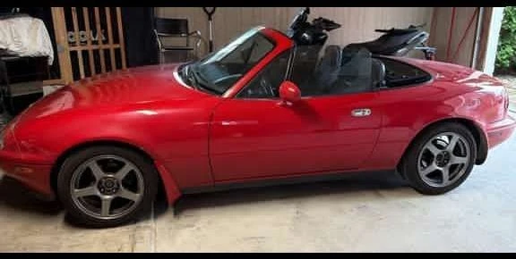 1990 Mazda NA MX-5 Miata - Image 2 of 2