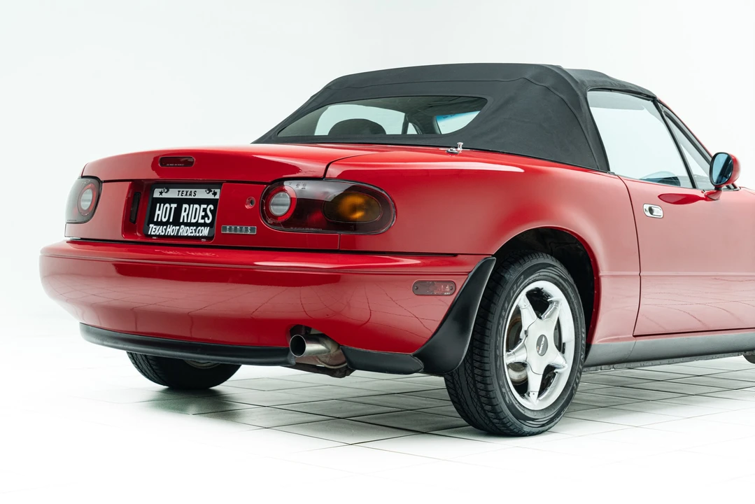 1990 Mazda NA MX-5 Miata - Image 15 of 31