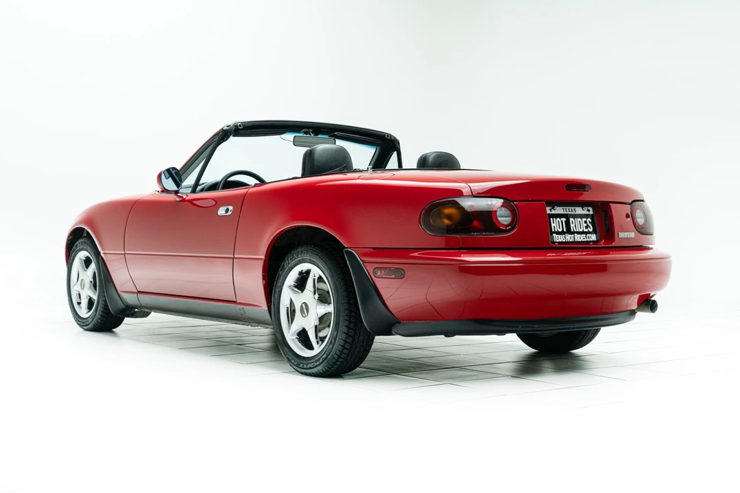 1990 Mazda NA MX-5 Miata - Image 19 of 31