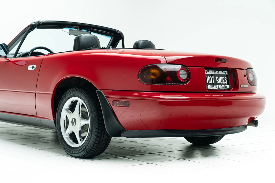 1990 Mazda NA MX-5 Miata - Image 21 of 31