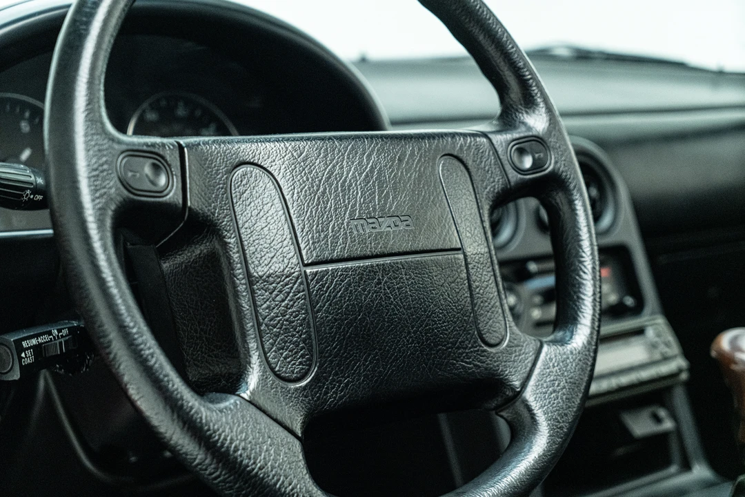 1990 Mazda NA MX-5 Miata - Image 24 of 31
