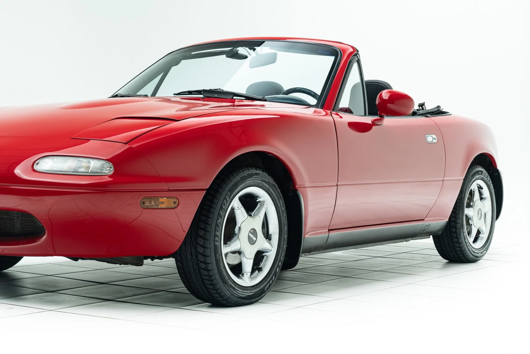 1990 Mazda NA MX-5 Miata - Image 9 of 31