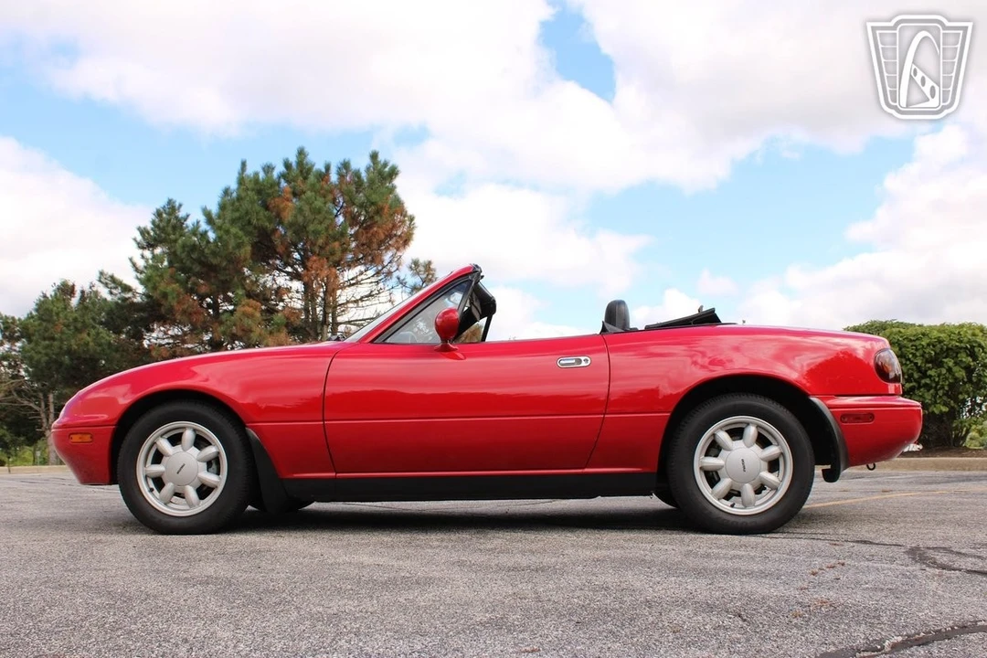 1990 Mazda NA MX-5 Miata - Image 12 of 12