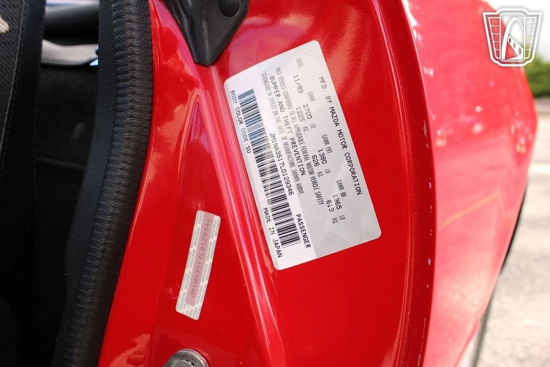 1990 Mazda NA MX-5 Miata - Image 7 of 12