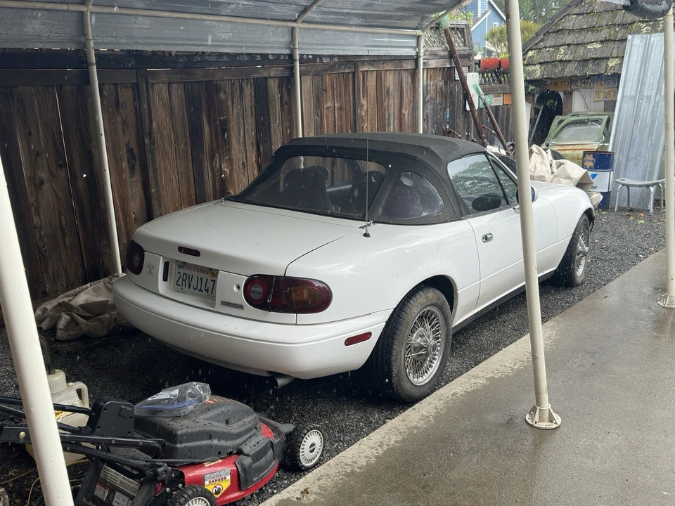 1990 Mazda NA MX-5 Miata - Image 7 of 16