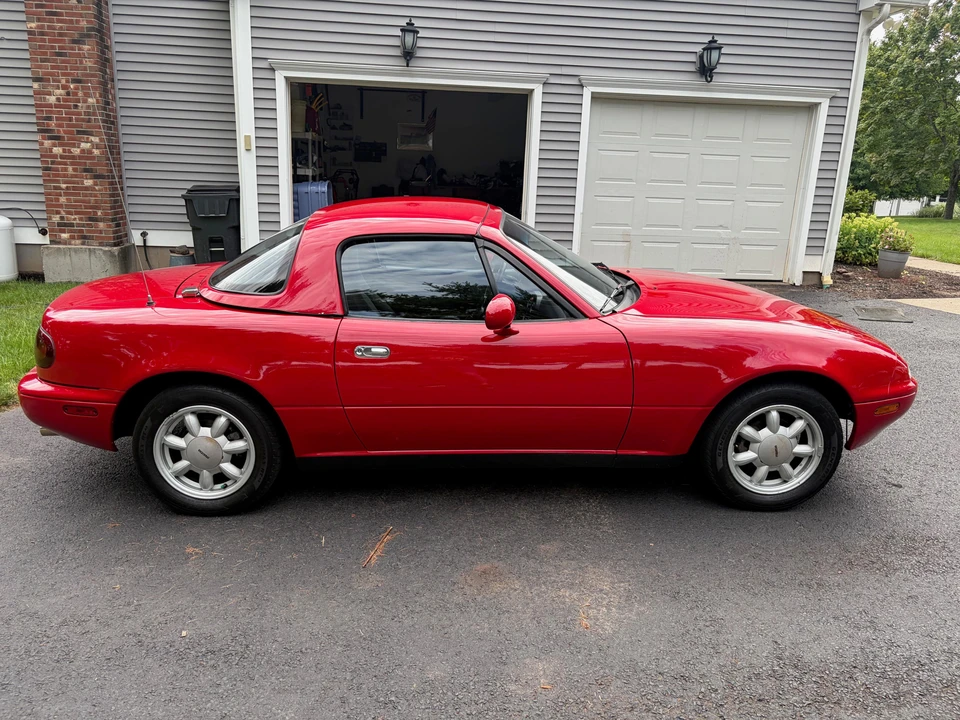 1990 Mazda NA MX-5 Miata - Image 14 of 31