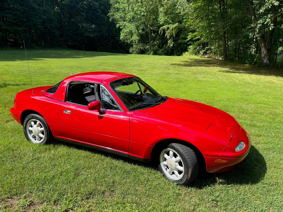 1990 Mazda NA MX-5 Miata - Image 17 of 31