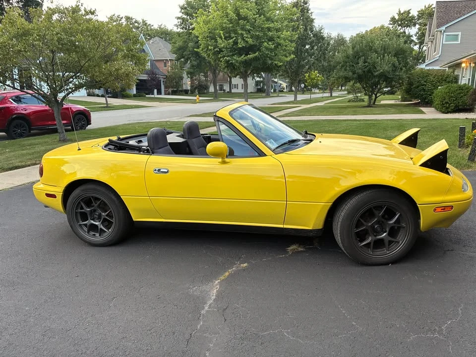 1990 Mazda NA MX-5 Miata - Image 7 of 9