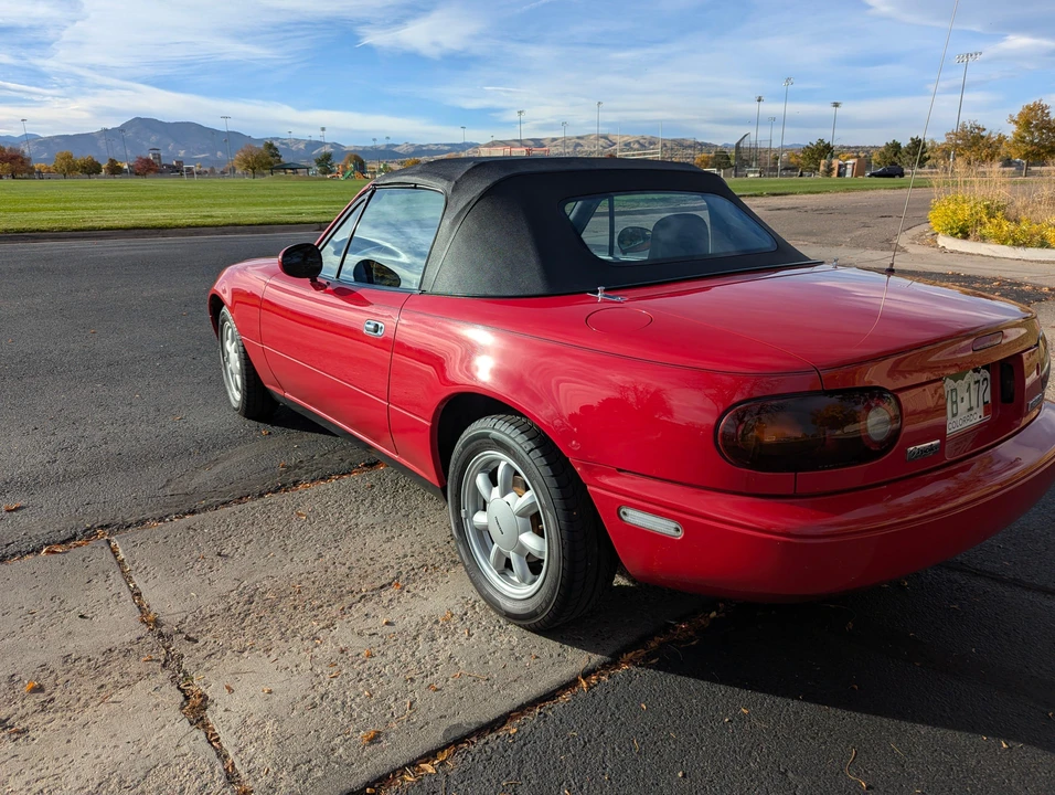 1990 Mazda NA MX-5 Miata - Image 25 of 31