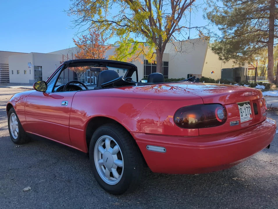 1990 Mazda NA MX-5 Miata - Image 11 of 31