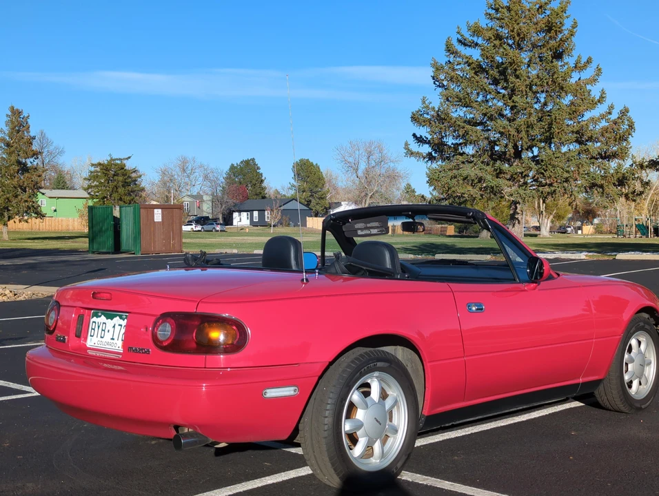 1990 Mazda NA MX-5 Miata - Image 15 of 31