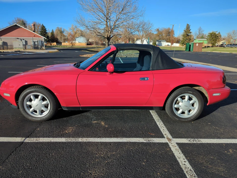1990 Mazda NA MX-5 Miata - Image 22 of 31