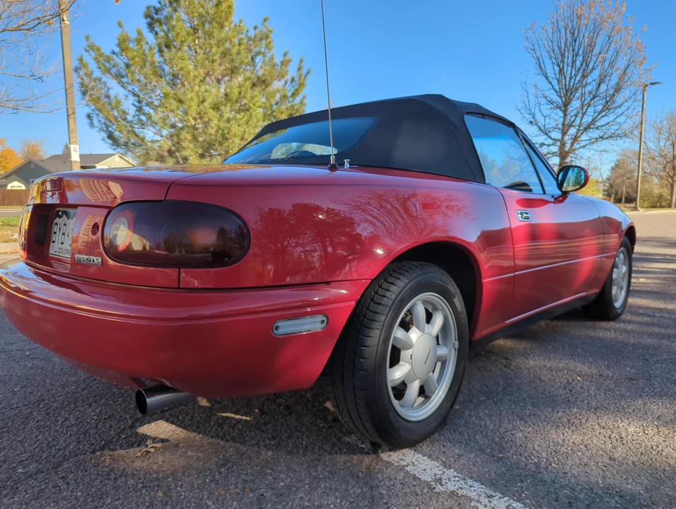 1990 Mazda NA MX-5 Miata - Image 28 of 31