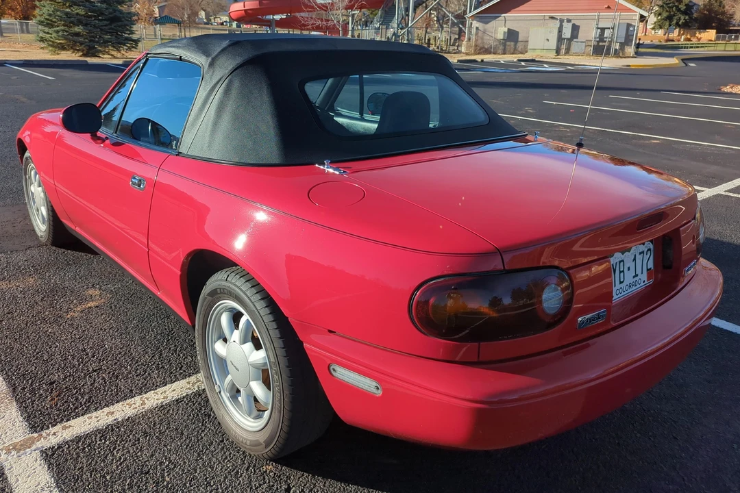 1990 Mazda NA MX-5 Miata - Image 26 of 31