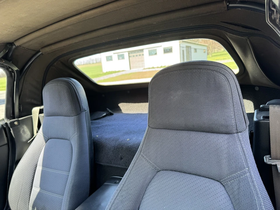 1990 Mazda NA MX-5 Miata - Image 24 of 31