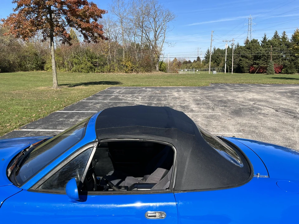 1990 Mazda NA MX-5 Miata - Image 11 of 31