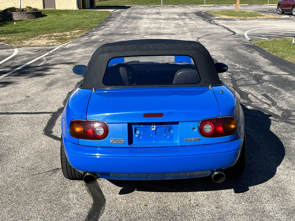 1990 Mazda NA MX-5 Miata - Image 14 of 31