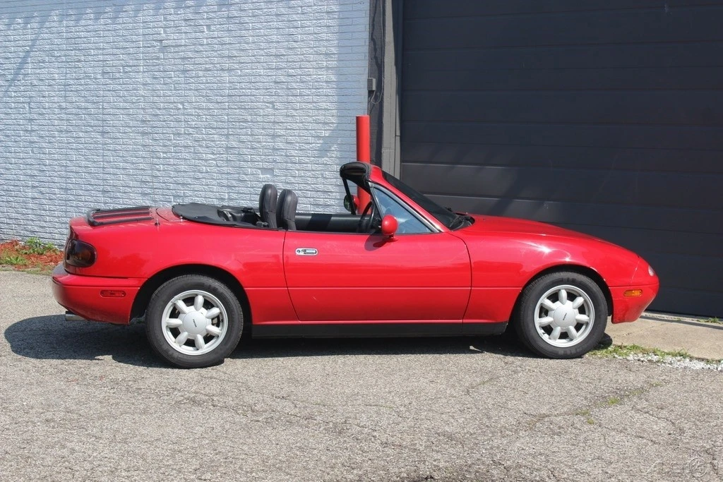 1990 Mazda NA MX-5 Miata - Image 9 of 21