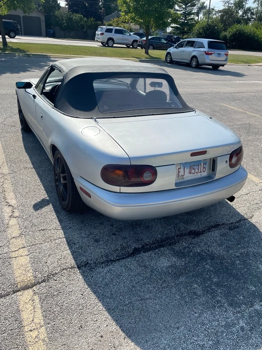 1990 Mazda NA MX-5 Miata - Image 3 of 13